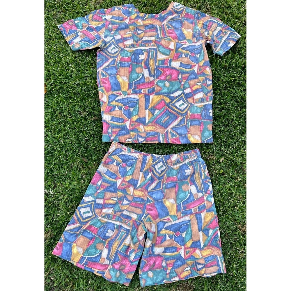 Vintage Geometric 90s Patterned Shirt and Shorts Set‎ Made in USA - Picture 3 of 10